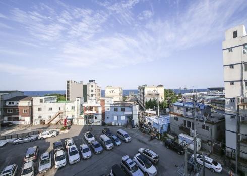 Lighthouse Beach Motel Sokcho Exteriör bild